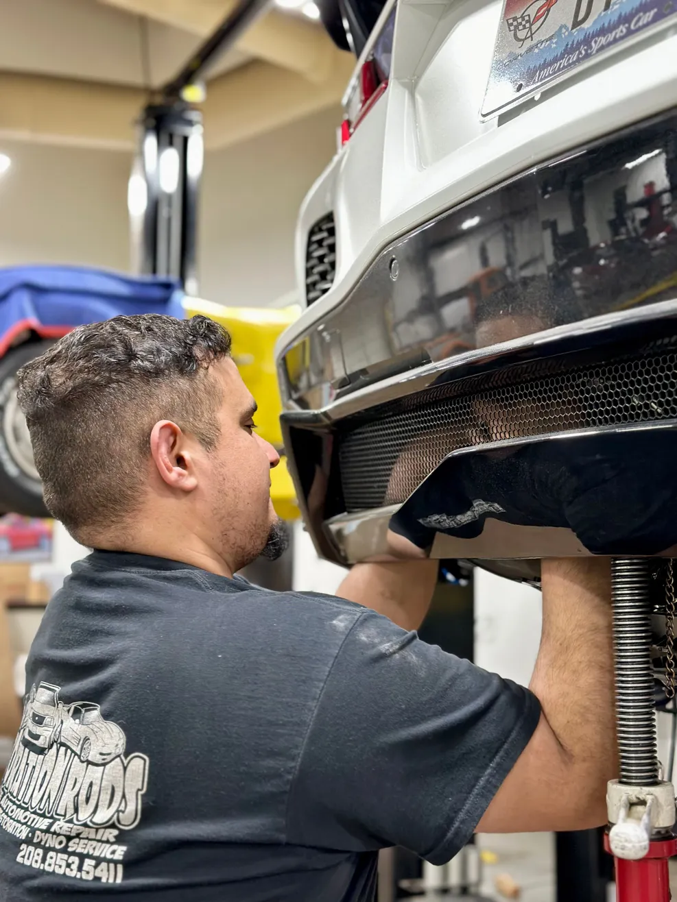 Efren — Technician at Restoration Rods